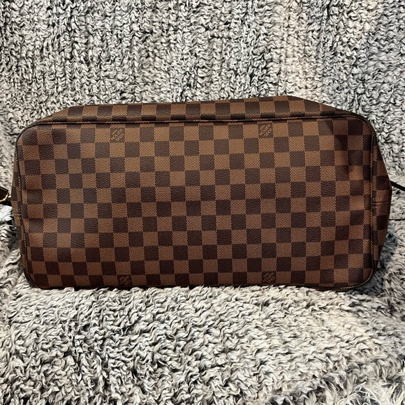 SOLD!!!!!!!     Louis Vuitton Damier Ebene Neverfull GM and Pochette - Picture 3 of 16